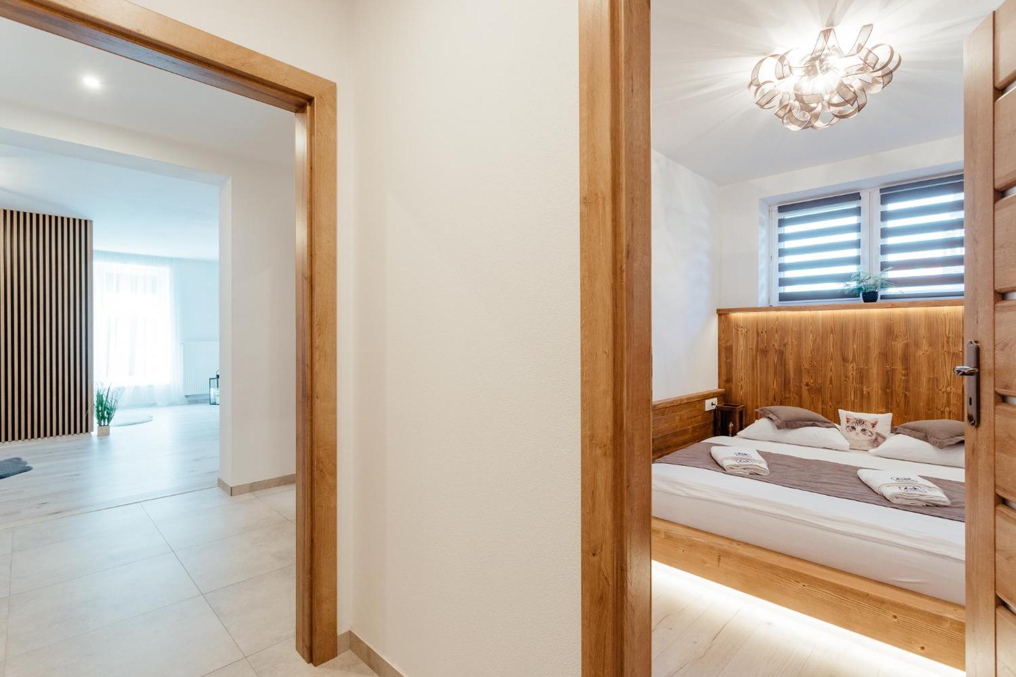 Aparthotel Miracle Seasons