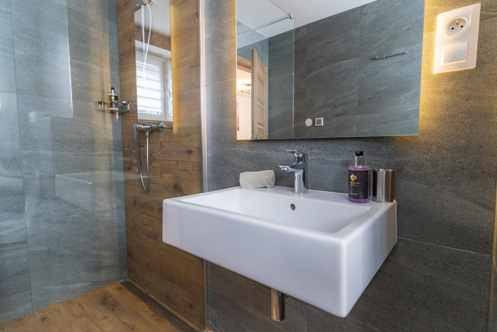 Miracle Seasons Aparthotel Liptovsky Mikulas